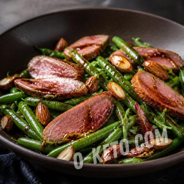 Keto recipes: Green Bean Salad with Smoked Duck Breast and Almonds Keto recipes: Green Bean Salad with Smoked Duck Breast and Almonds