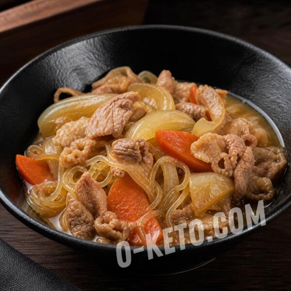 Rețete keto: Nikujaga cu porc și shirataki Rețete keto: Nikujaga cu porc și shirataki